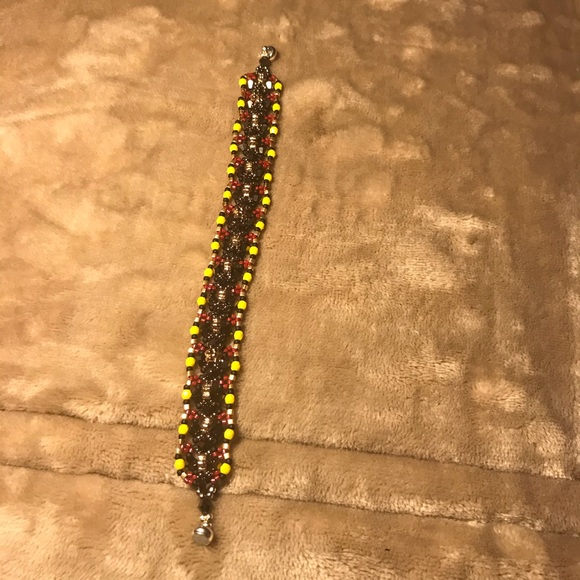 Handmade Interlace Beaded Bracelet - Picture 1 of 2